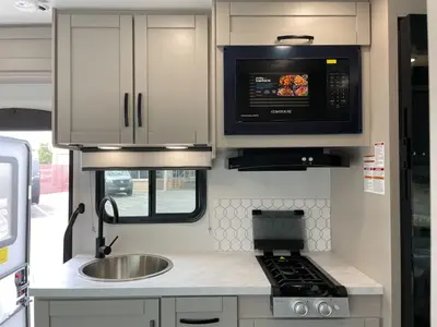 2027 Entegra Coach Odyssey SE photo 11