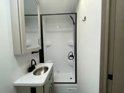 2027 Entegra Coach Odyssey SE photo 18