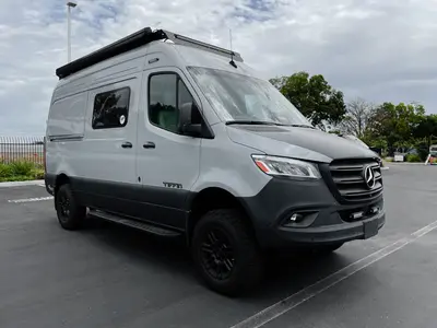 New 2027 Tiffin Motorhomes GH1 19AV