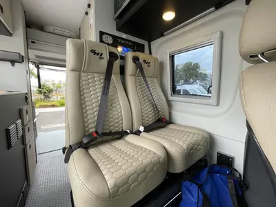 2027 Tiffin Motorhomes GH1 photo 6