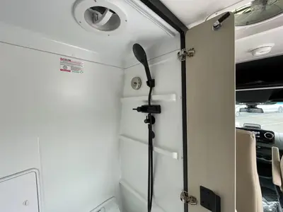 2027 Tiffin Motorhomes GH1 photo 13