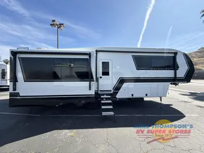 2026 Brinkley Model Z photo 16