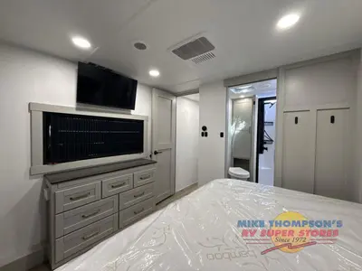 2026 Brinkley Model Z photo 38