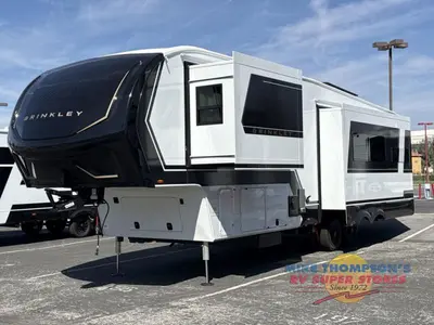 2026 Brinkley Model Z photo 11