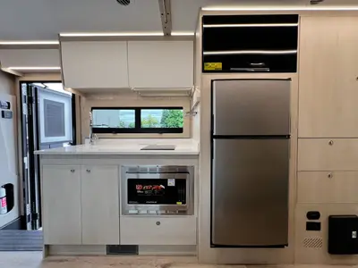 2027 Tiffin Motorhomes Wayfarer photo 6