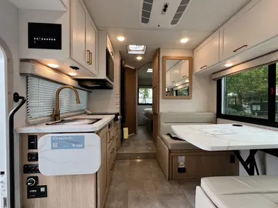 2027 Thor Motor Coach Chateau photo 5