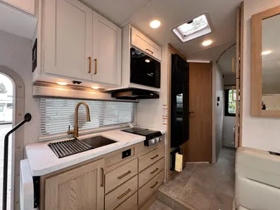 2027 Thor Motor Coach Chateau photo 8