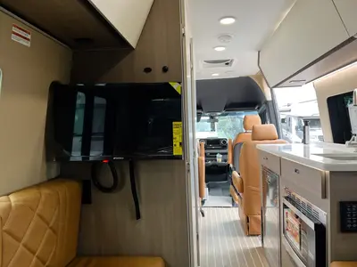 2027 Entegra Coach Insignia photo 15