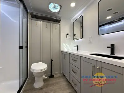 2026 Brinkley Model Z photo 45