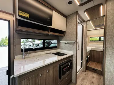 2027 Tiffin Motorhomes Wayfarer photo 9