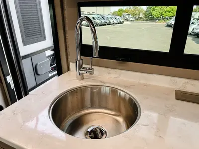 2027 Tiffin Motorhomes Wayfarer photo 11