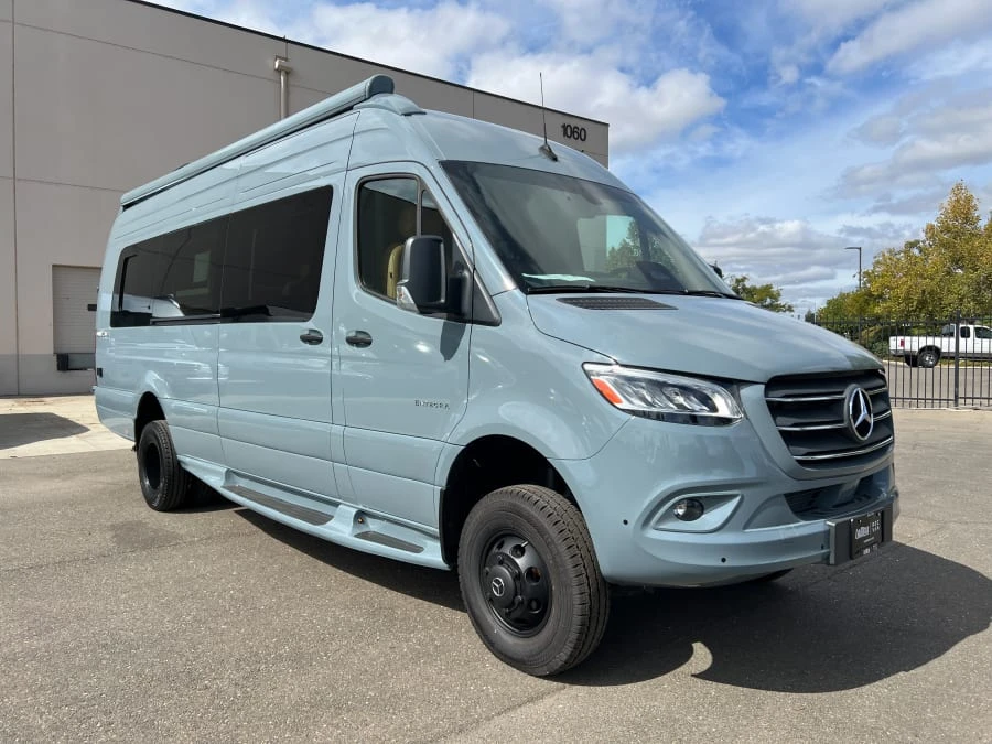 2027 Entegra Coach Insignia exterior