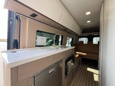 2027 Entegra Coach Insignia photo 5