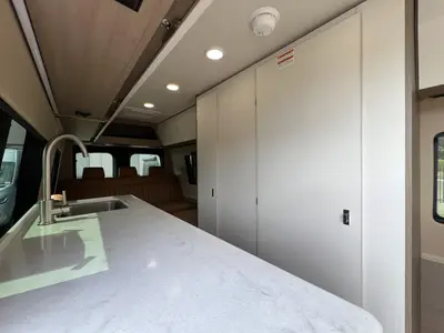 2027 Entegra Coach Insignia photo 9