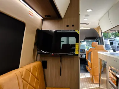 2027 Entegra Coach Insignia photo 12