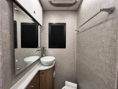2027 Tiffin Motorhomes Wayfarer photo 18