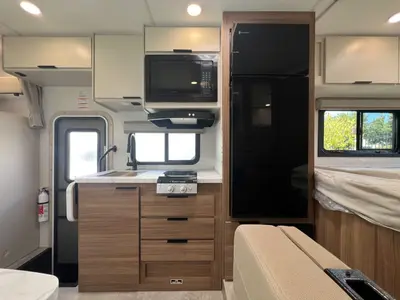 2027 Thor Motor Coach Chateau photo 12