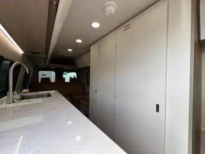 2027 Entegra Coach Insignia photo 9
