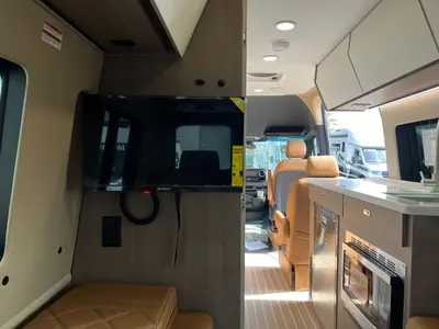 2027 Entegra Coach Insignia photo 12