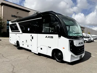 New 2027 Thor Motor Coach Axis 26.2