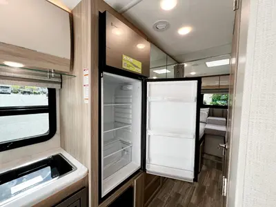2027 Thor Motor Coach Axis photo 14