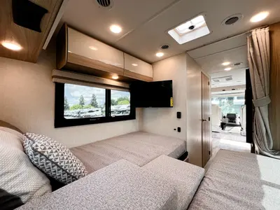 2027 Thor Motor Coach Axis photo 19