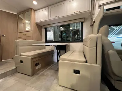 2027 Thor Motor Coach Chateau photo 7