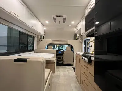 2027 Thor Motor Coach Chateau photo 4
