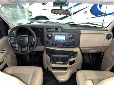 2027 Thor Motor Coach Chateau photo 2