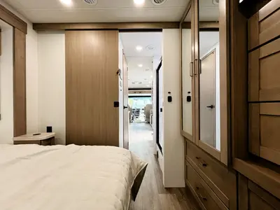 2027 Entegra Coach Vision XL photo 22