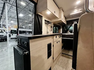 2027 Winnebago Solis photo 6