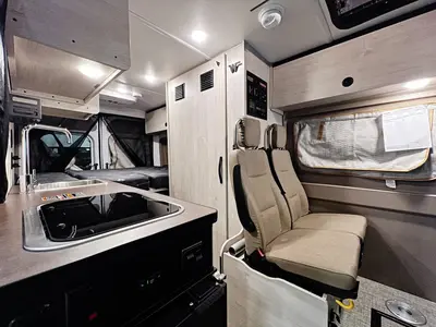 2027 Winnebago Solis photo 4