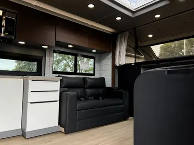 2027 Entegra Coach Accolade XT photo 11