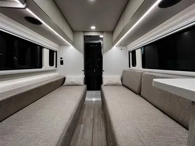 2027 Thor Motor Coach Tellaro photo 10