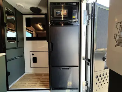 2027 Winnebago Arka photo 10