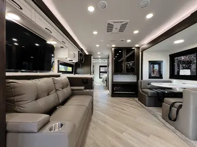 2027 Jayco Seneca photo 4