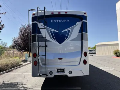 2027 Entegra Coach Vision XL photo 28