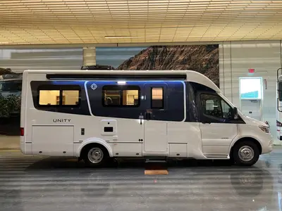 2027 Leisure Travel Unity photo 16
