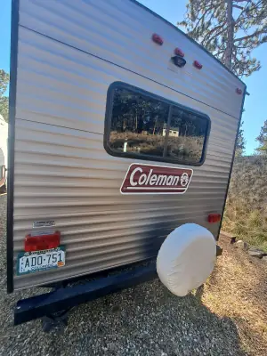 2018 COLEMAN LANTERN photo 3