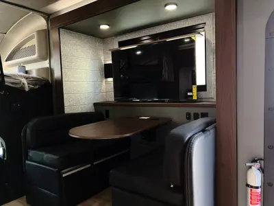 2027 Entegra Coach Accolade XT photo 6