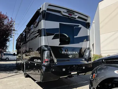 2027 Entegra Coach Accolade XT photo 23