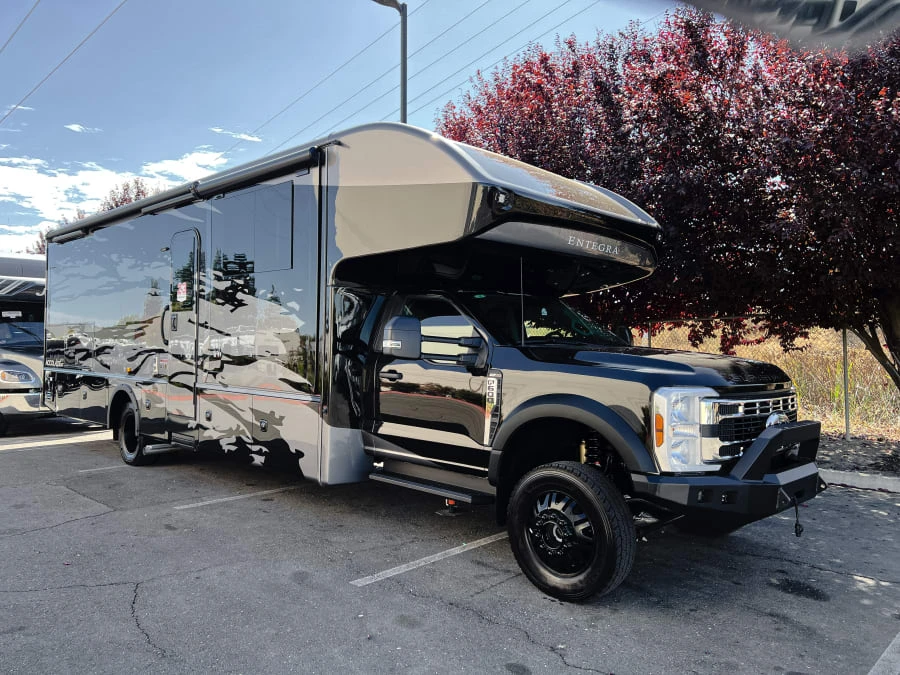2027 Entegra Coach Accolade XT exterior