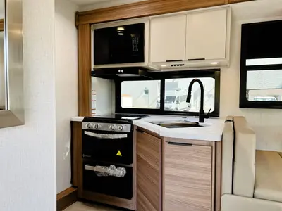 2027 Thor Motor Coach Chateau photo 11