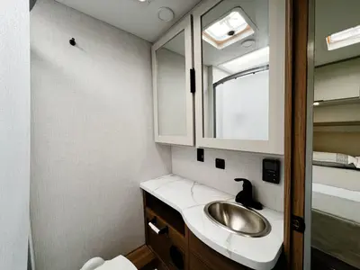 2027 Thor Motor Coach Chateau photo 19