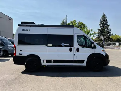 2027 Thor Motor Coach Scope photo 14