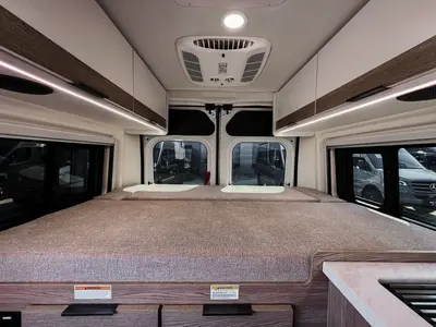 2027 Thor Motor Coach Scope photo 7