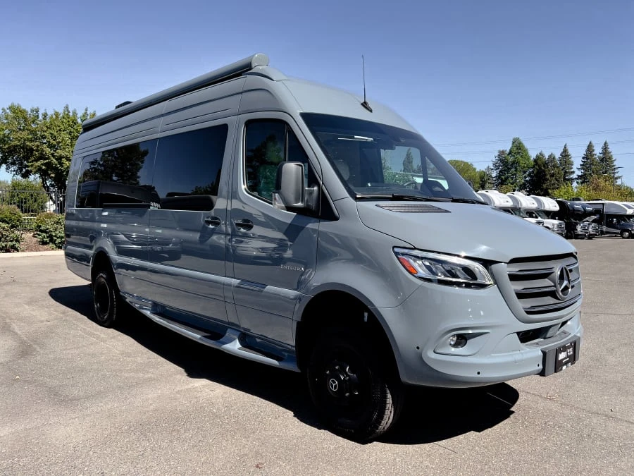 2027 Entegra Coach Insignia exterior
