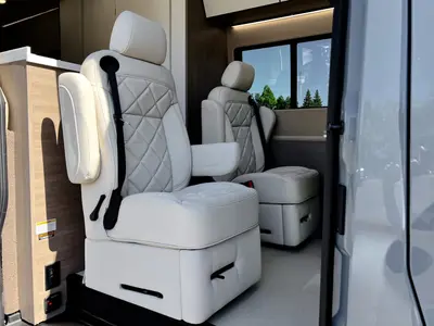 2027 Entegra Coach Insignia photo 4