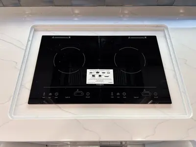 2027 Fleetwood Discovery LXE photo 14