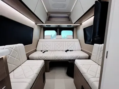 2027 Entegra Coach Insignia photo 10